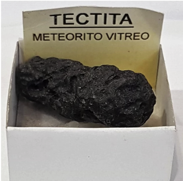 Tectita Natural en Bruto 3 × 3 cm